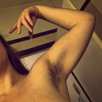 🔥 Hairy women leaked private photo uncensored full