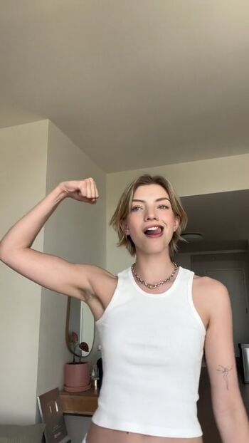 🔥 Hairy women leaked private photo uncensored full