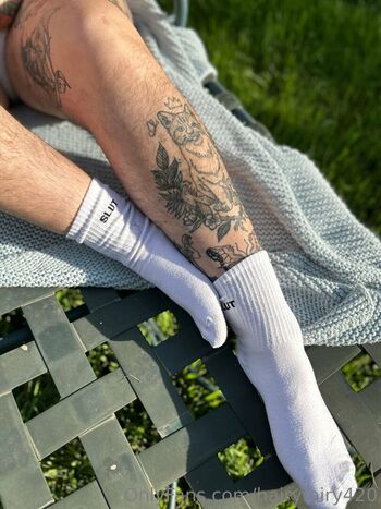 Full leaked Hairyfairy private onlyfans photo