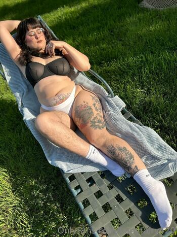 Full leaked Hairyfairy private onlyfans photo
