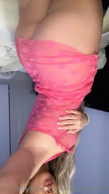 Full leaked Haleyysmith private onlyfans photo