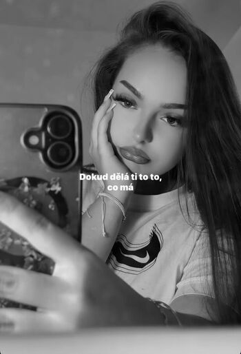 Full leaked Hanka gold private onlyfans photo
