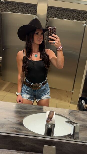 Hannah Barron