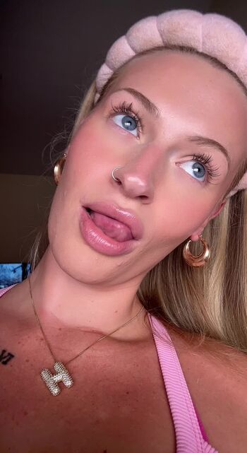 Hannah Grace