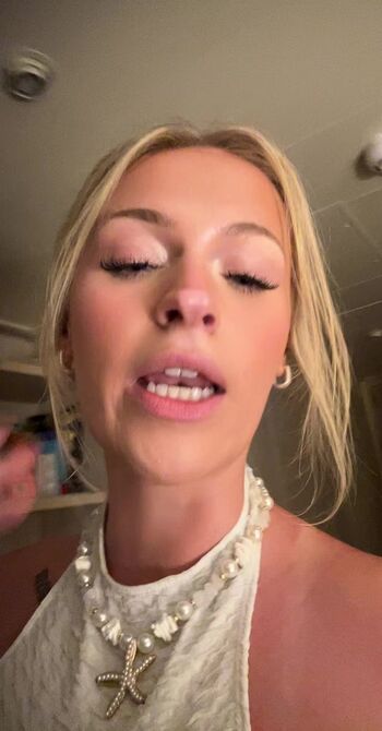 Full leaked Hannah grace private onlyfans photo