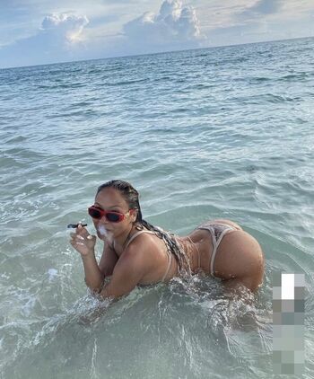 Full leaked Hawaii baddies private onlyfans photo