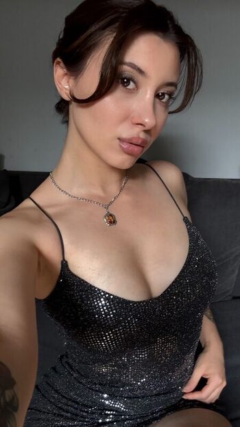 Full leaked Hayal akyuz private onlyfans photo