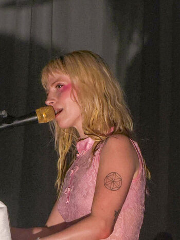 Full leaked Hayley williams private onlyfans photo
