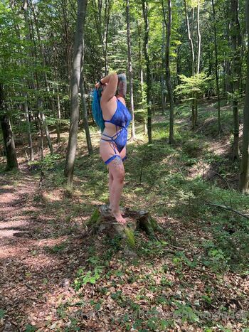 Full leaked Hearmemoan private onlyfans photo