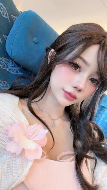 🔥 Hiniitaa page leaked private photo uncensored full