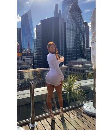 Full leaked Hollieholls page private onlyfans photo