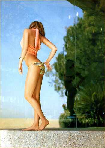 Holly Valance