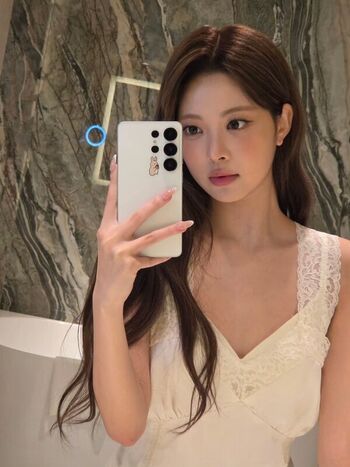 Full leaked Hong eunchae private onlyfans photo