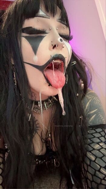 Full leaked Hotgothmlf private onlyfans photo