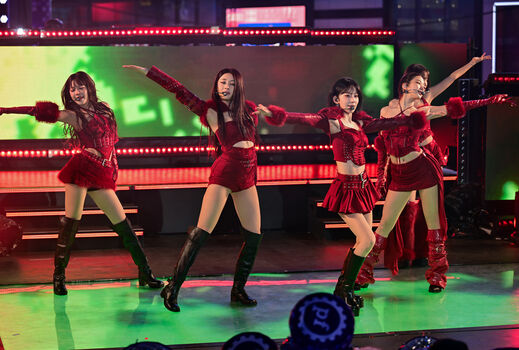 🔥 Huh yunjin  page leaked private photo uncensored full