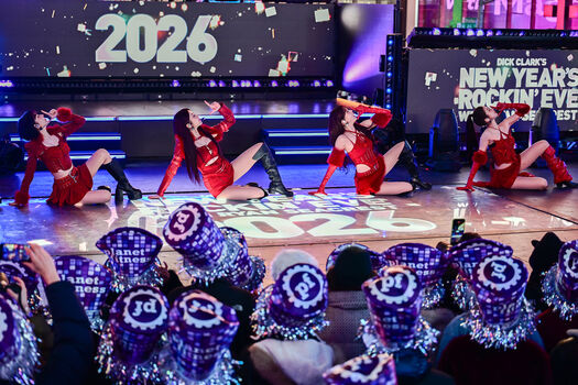 🔥 Huh yunjin  page leaked private photo uncensored full