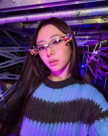 🔥 Huh yunjin  page leaked private photo uncensored full