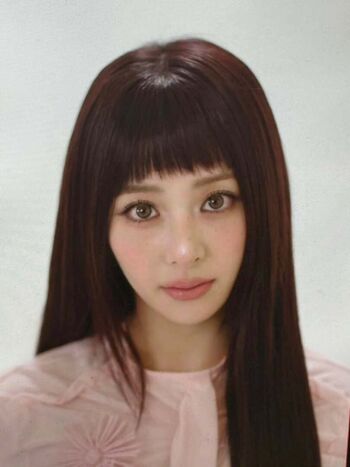 🔥 Huh yunjin  page leaked private photo uncensored full