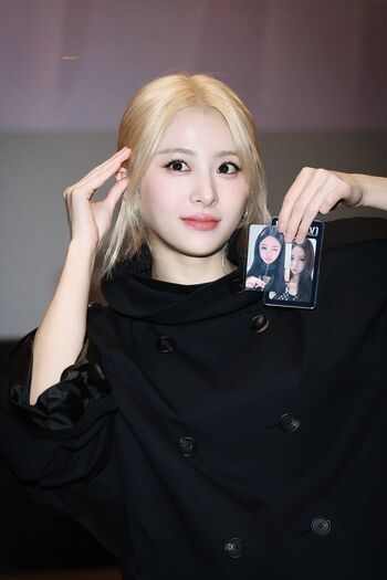 🔥 Huh yunjin leaked private photo uncensored full