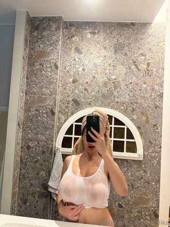 🔥 Ika d auria  page leaked private photo uncensored full