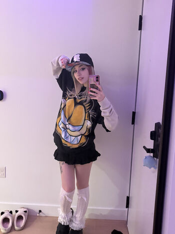 🔥 Iluvmeww page leaked private photo uncensored full