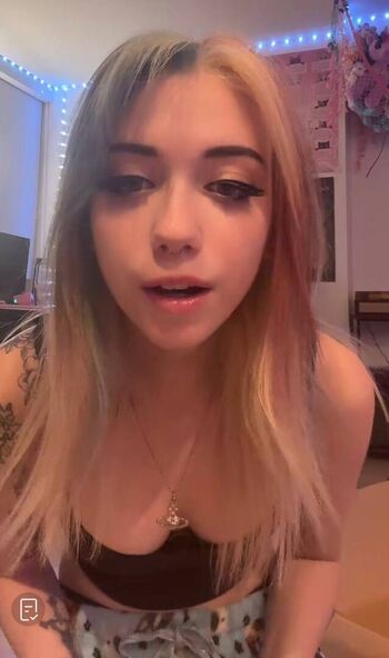 🔥 Iluvmeww page leaked private photo uncensored full