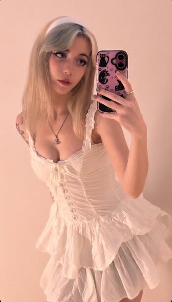 🔥 Iluvmeww page leaked private photo uncensored full