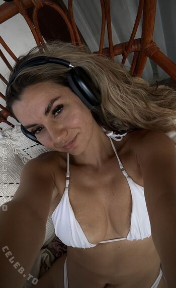 Full leaked Inspiredbydzeni private onlyfans photo