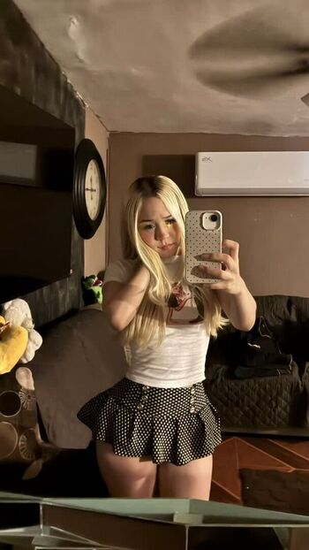 Insy.Dolly