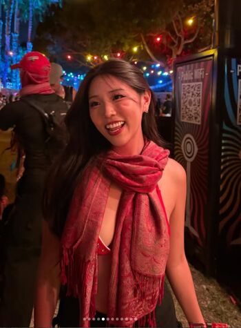Full leaked Irenejeongg page private onlyfans photo