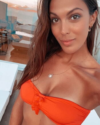Full leaked Iris mittenaere private onlyfans photo
