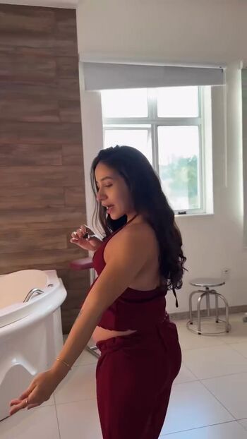 Isadora Abrahao
