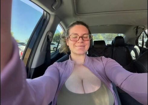 Full leaked Itshannahowo page private onlyfans photo