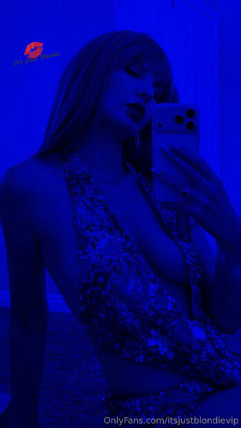 ItsJustblondie
