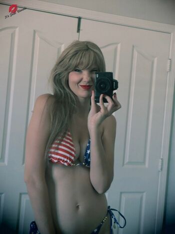 ItsJustblondie