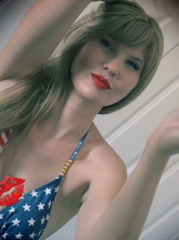 ItsJustblondie