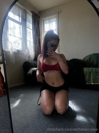 Full leaked Itsmercylee private onlyfans photo