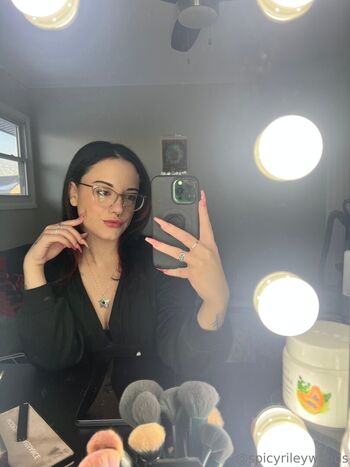 Full leaked Itsrileywoods private onlyfans photo
