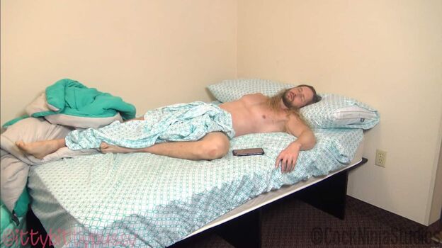 Full leaked Ittybittypussy private onlyfans photo