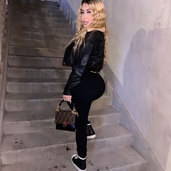Full leaked Itziiaa private onlyfans photo