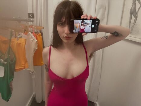 Ivy Wolk