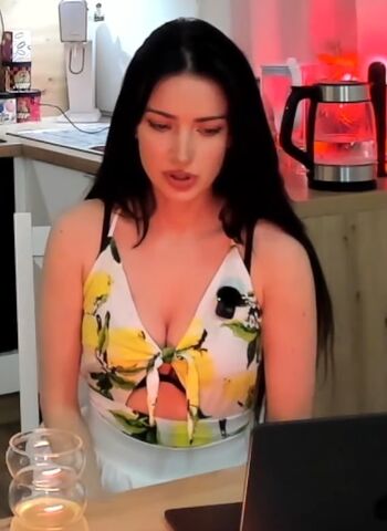 Full leaked Izabeii private onlyfans photo
