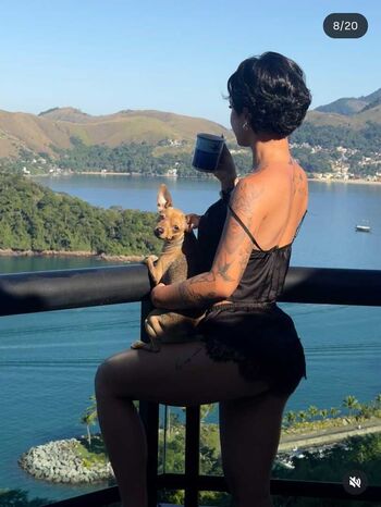 Full leaked Izasenna private onlyfans photo