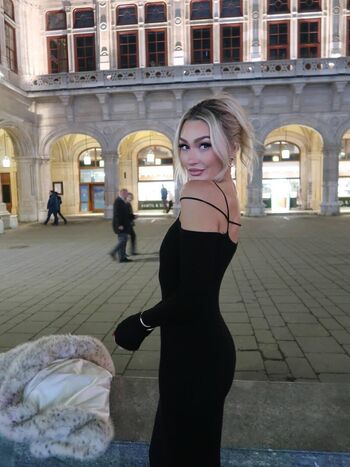 🔥 Izzi dame page leaked private photo uncensored full