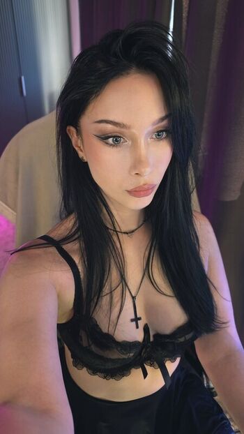 Full leaked Izzy uindi page private onlyfans photo