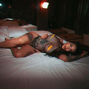 Full leaked Izzyboo private onlyfans photo