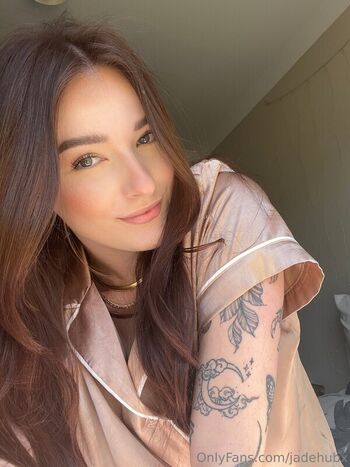 Full leaked Jadehubx private onlyfans photo
