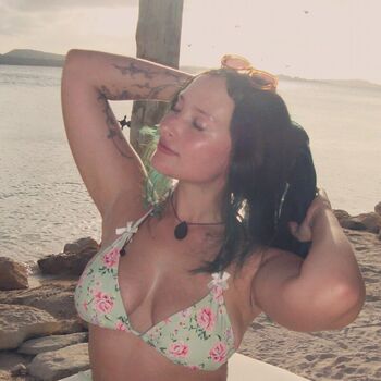 Jamie Lou Stenzel