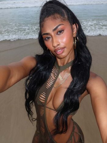 Jasmine Chola