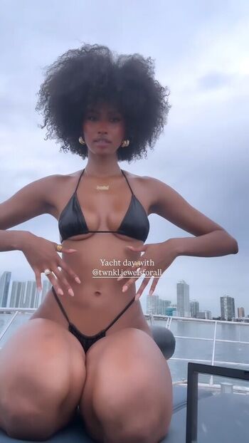 Jasmine Chola